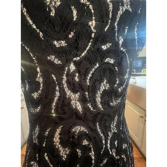 TOMMY HILLFIGER BLACK AND SILVER LACE HALTER DRESS WOMENS SIZE 8 - Picture 3 of 8